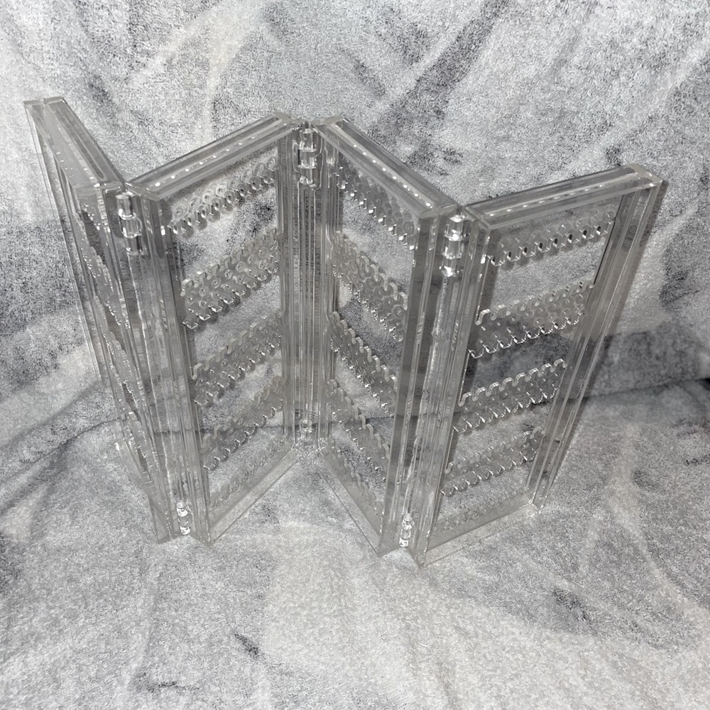 ACRYLIC EARRING HOLDER